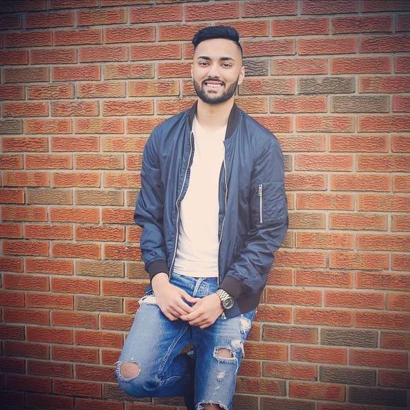 Meet your Posher, Gagan - Picture 1 of 1